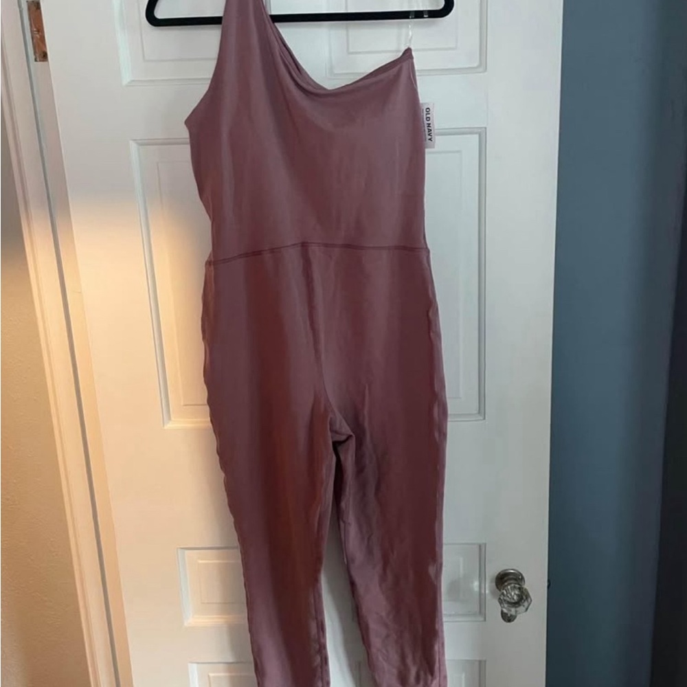 NWT Old Navy one shoulder Jumpsuit - Picture 2 of 2